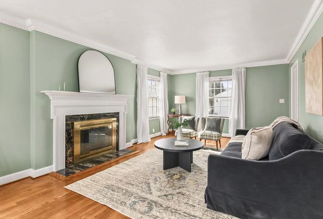 2417 N 96th STREET, Wauwatosa, WI 53226