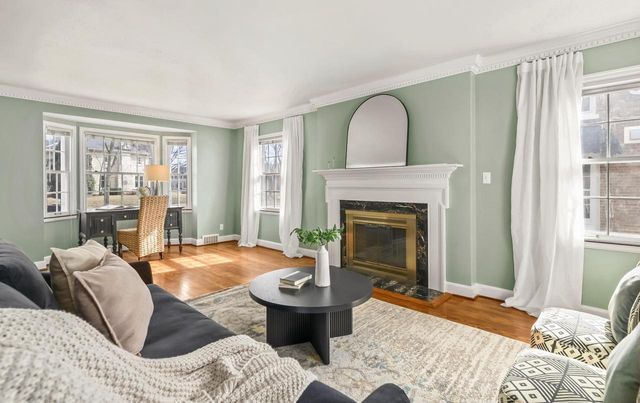 2417 N 96th STREET, Wauwatosa, WI 53226