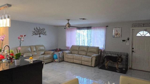 911 NE 58TH Street, Oakland Park, FL 33334