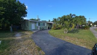 911 NE 58TH Street, Oakland Park, FL 33334