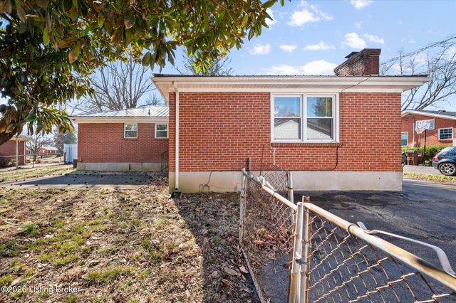 1912 Milburt Dr, Louisville, KY 40223