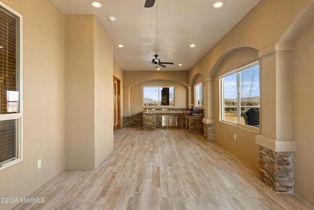 139 Coues Deer Avenue, Las Cruces, NM 88007