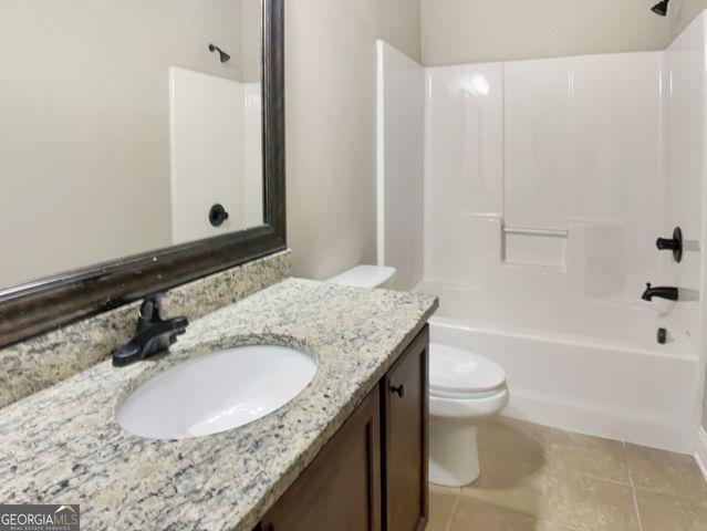 990 Mulberry Bay Drive, Dacula, GA 30019