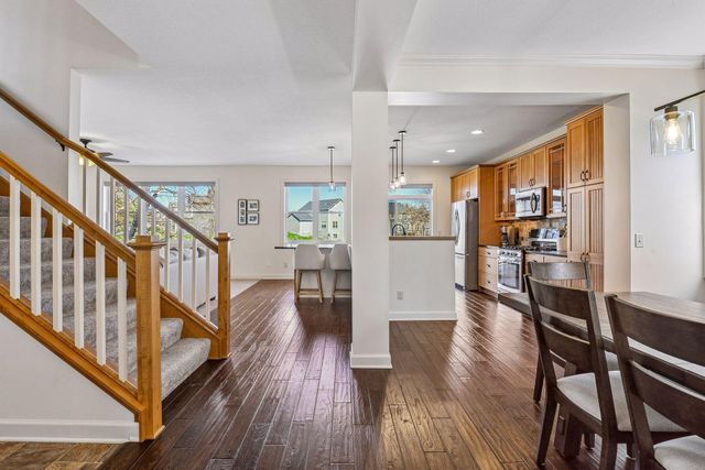 3917 Valencia Lane, Chaska, MN 55318