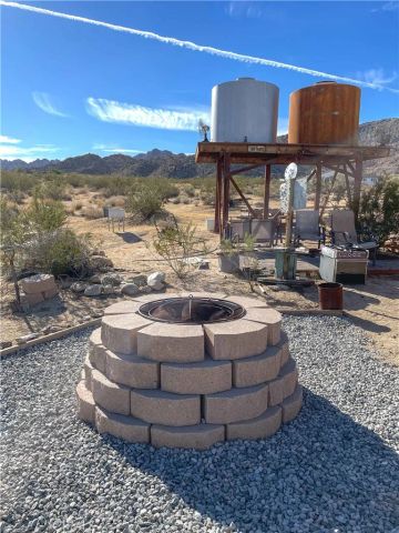 68033 Sullivan Road, 29 Palms, CA 92277