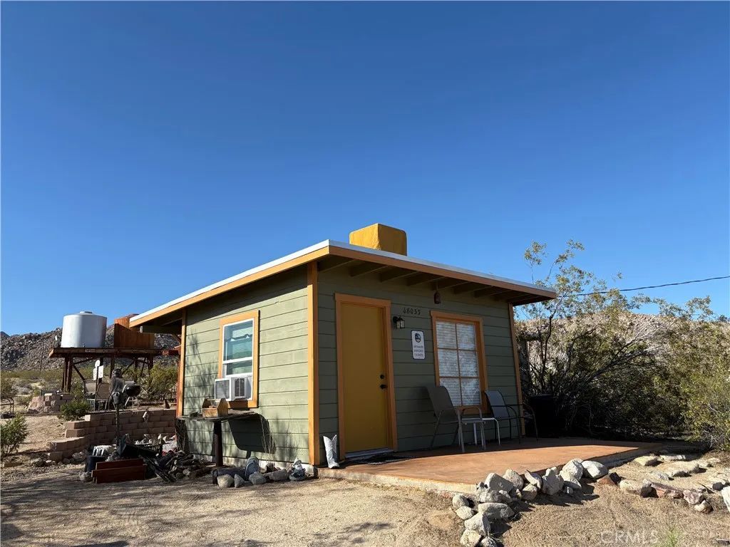 68033 Sullivan Road, 29 Palms, CA 92277