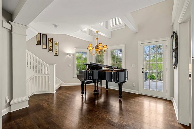 237 Storey Ave, Newburyport, MA 01950