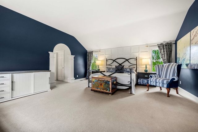 237 Storey Ave, Newburyport, MA 01950
