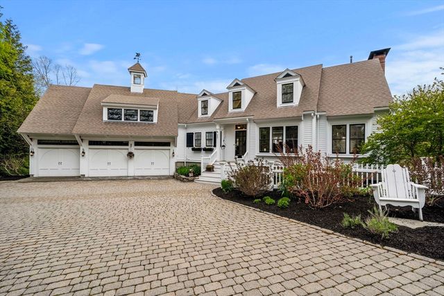 237 Storey Ave, Newburyport, MA 01950