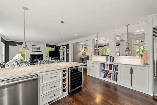 237 Storey Ave, Newburyport, MA 01950