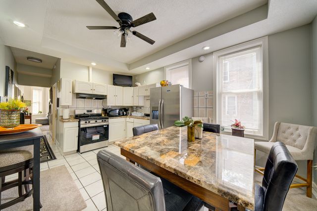 2242 S Saint Louis Avenue, Chicago, IL 60623