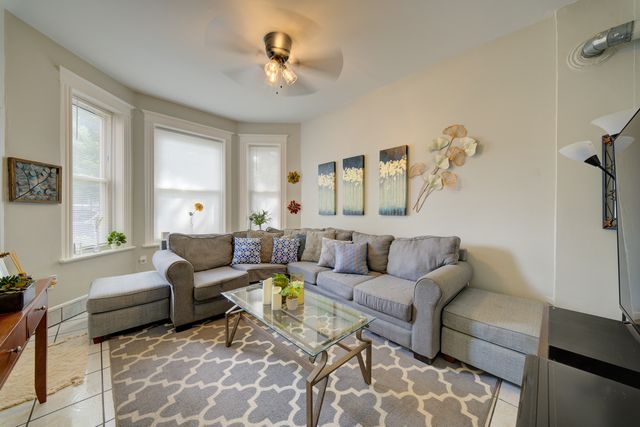 2242 S Saint Louis Avenue, Chicago, IL 60623