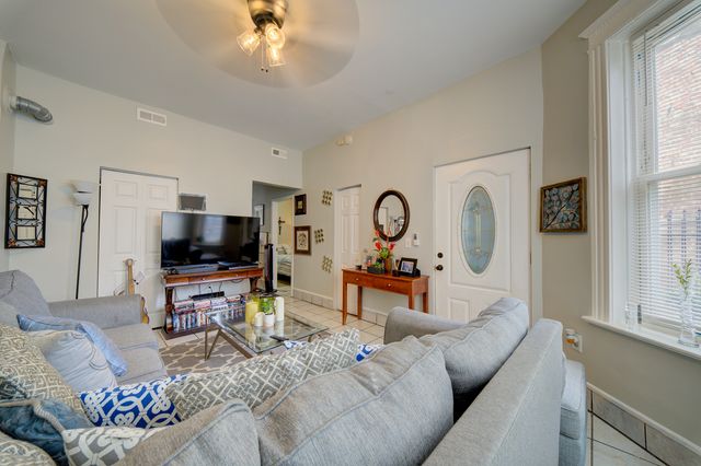 2242 S Saint Louis Avenue, Chicago, IL 60623
