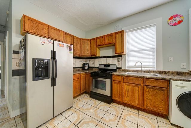 2242 S Saint Louis Avenue, Chicago, IL 60623
