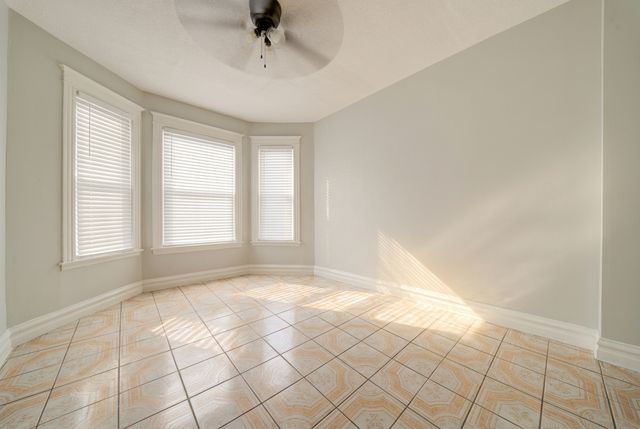 2242 S Saint Louis Avenue, Chicago, IL 60623