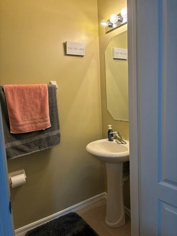 2104 SE Eatonville Drive, Port St. Lucie, FL 34952