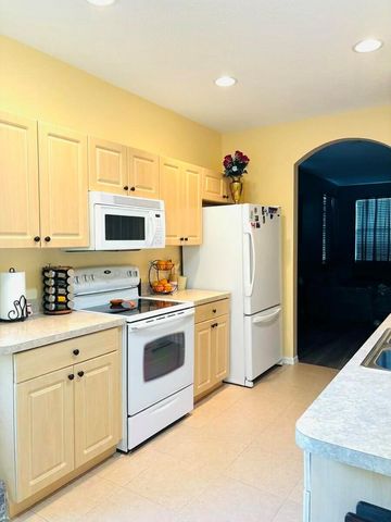 2104 SE Eatonville Drive, Port St. Lucie, FL 34952