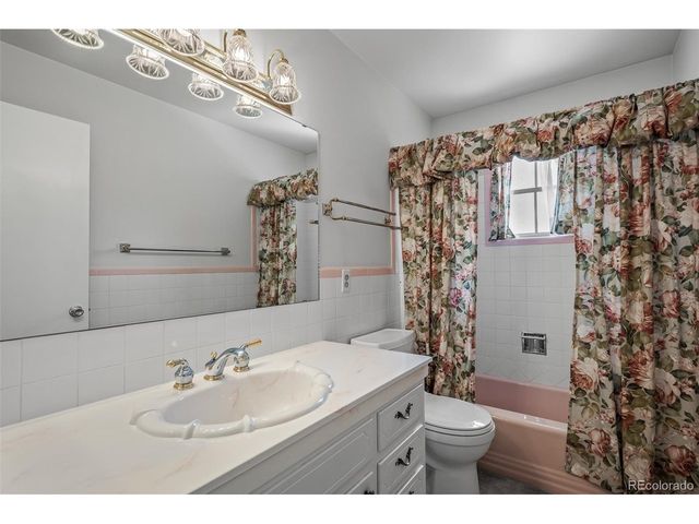 3135 Lees Ln, Colorado Springs, CO 80909