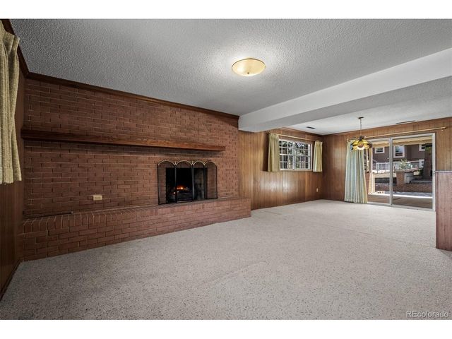 3135 Lees Ln, Colorado Springs, CO 80909