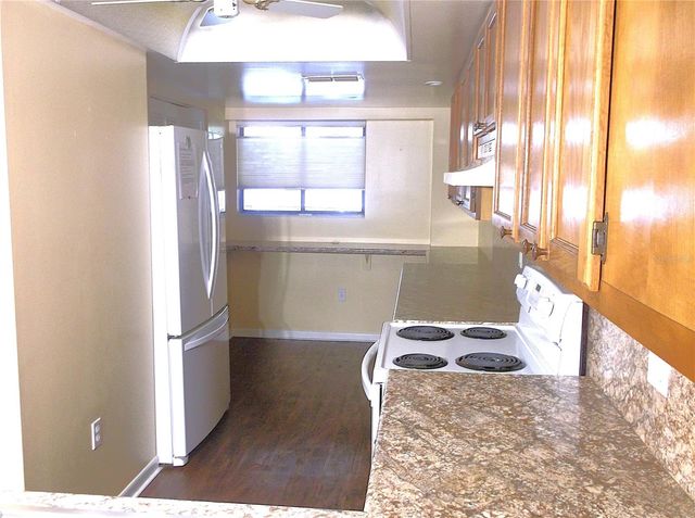 9433 HARBOR GREENS WAY 305, Seminole, FL 33776