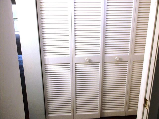 9433 HARBOR GREENS WAY 305, Seminole, FL 33776