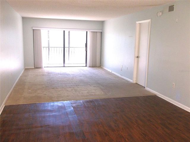 9433 HARBOR GREENS WAY 305, Seminole, FL 33776