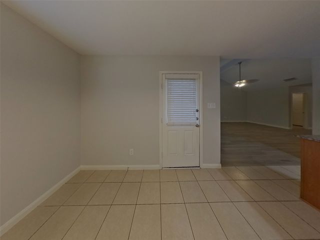 111 Drover Ridge Drive, Newark, TX 76071