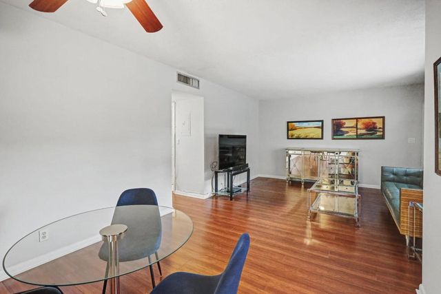 100 Royal Palm Way 303, Boca Raton, FL 33432