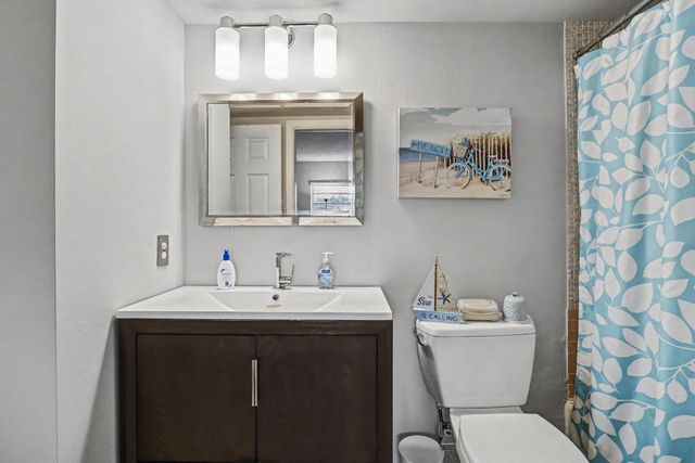 100 Royal Palm Way 303, Boca Raton, FL 33432