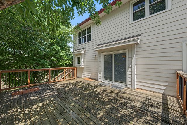 3700 SW 34th Place, Des Moines, IA 50321