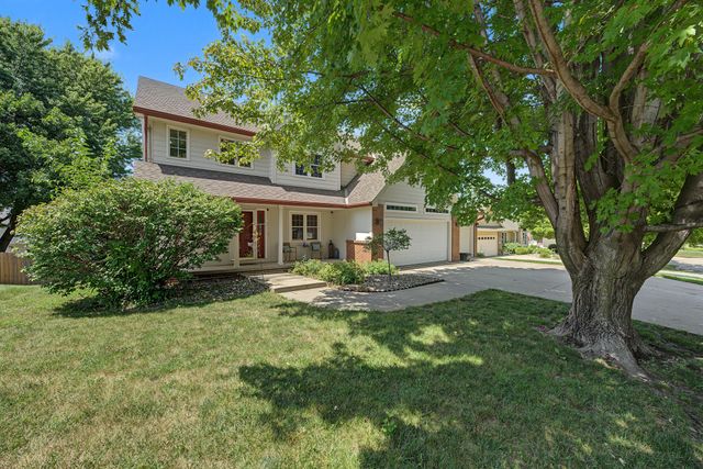 3700 SW 34th Place, Des Moines, IA 50321