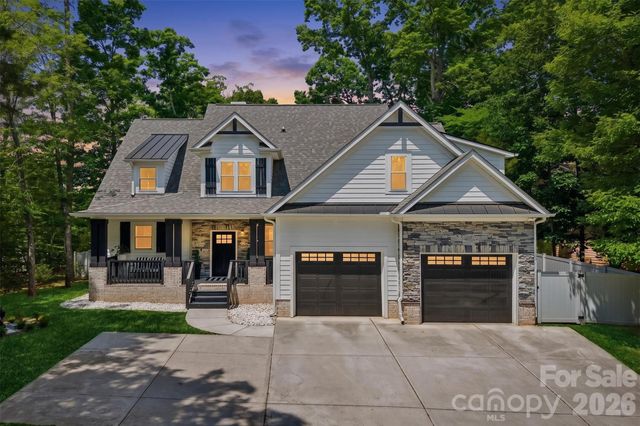 9712 Worley Drive, Charlotte, NC 28215