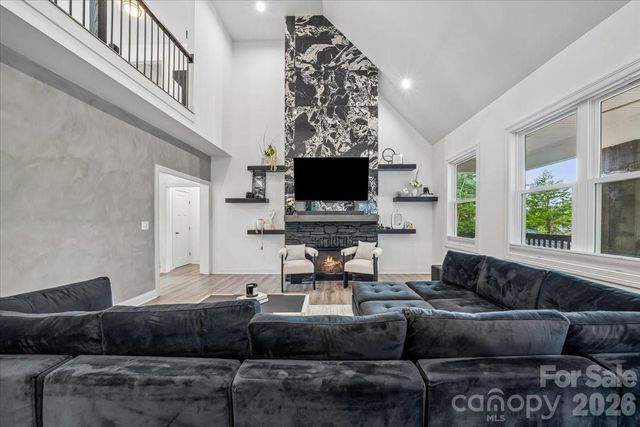 9712 Worley Drive, Charlotte, NC 28215