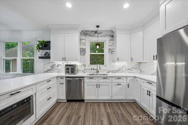 9712 Worley Drive, Charlotte, NC 28215