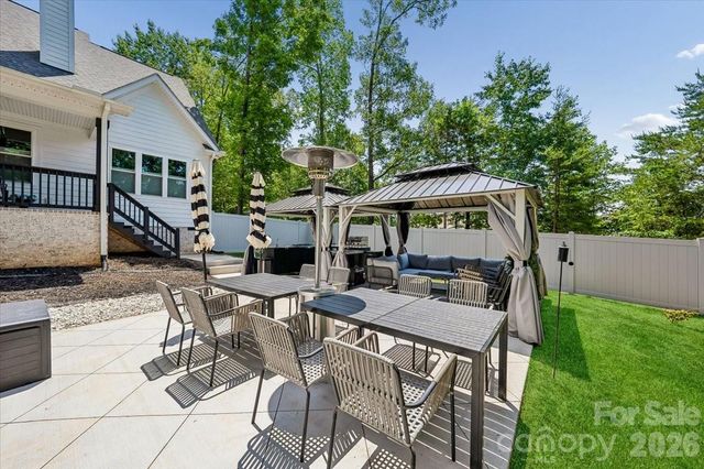 9712 Worley Drive, Charlotte, NC 28215