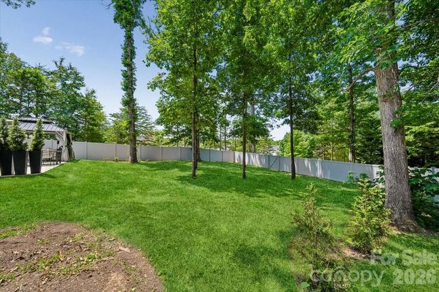 9712 Worley Drive, Charlotte, NC 28215