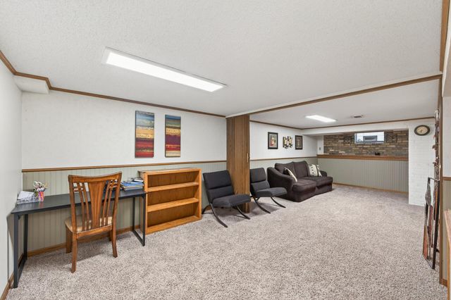 1034 Cobb Road, Shoreview, MN 55126