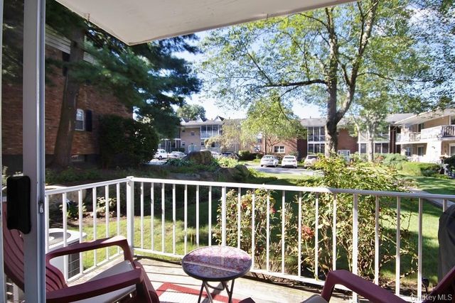 14 Somerset Drive, Suffern, NY 10901