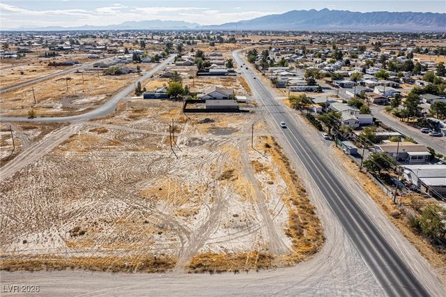 21 East Arizona Street, Pahrump, NV 89048