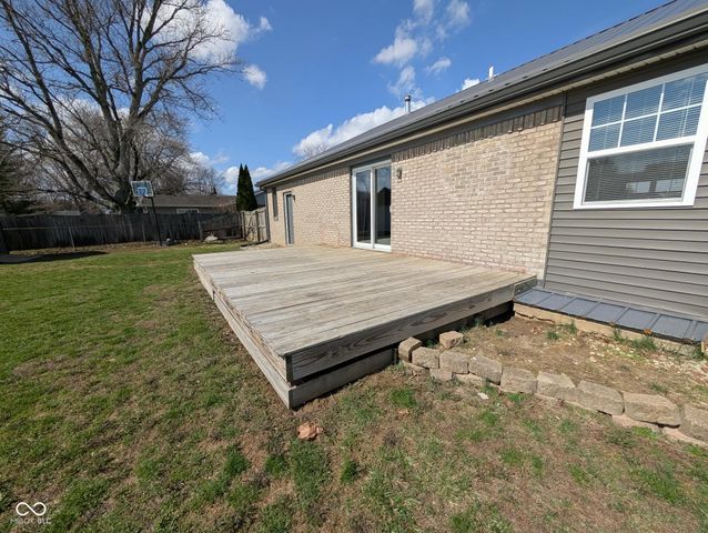 645 Parkeway Drive, Rockville, IN 47872