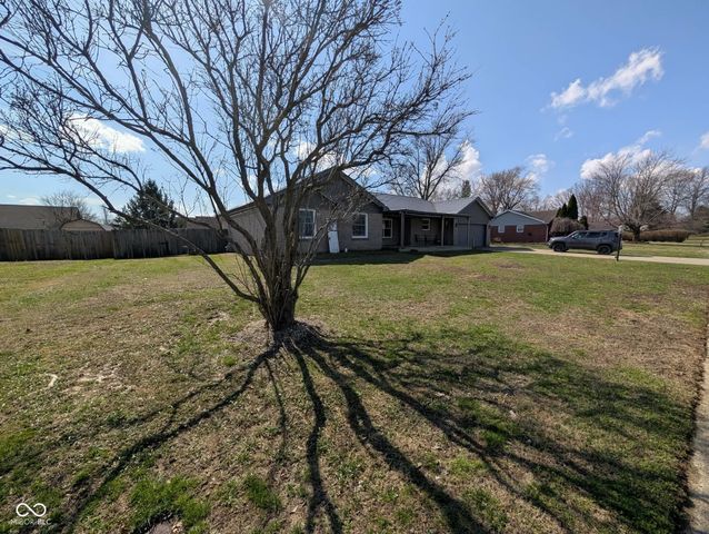 645 Parkeway Drive, Rockville, IN 47872