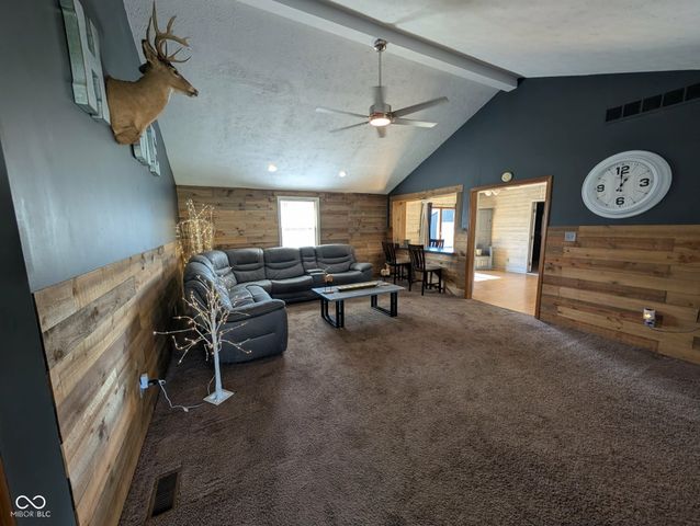 645 Parkeway Drive, Rockville, IN 47872