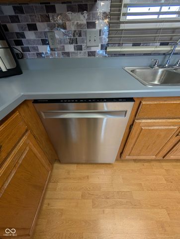 645 Parkeway Drive, Rockville, IN 47872