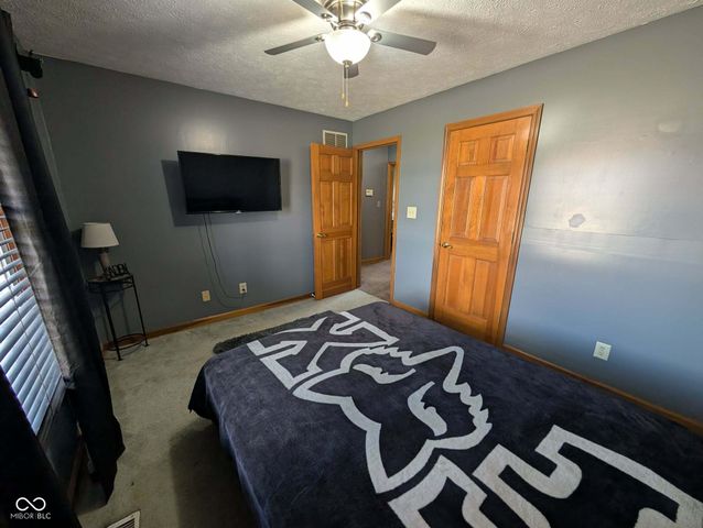 645 Parkeway Drive, Rockville, IN 47872