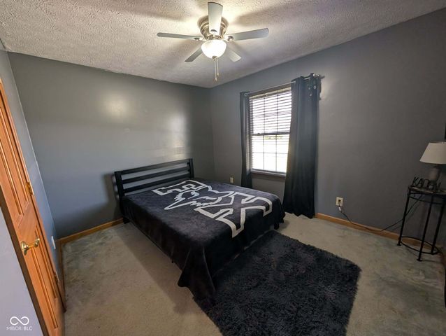 645 Parkeway Drive, Rockville, IN 47872