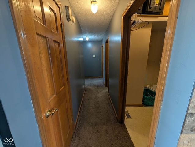 645 Parkeway Drive, Rockville, IN 47872