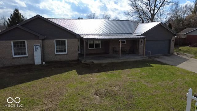 645 Parkeway Drive, Rockville, IN 47872