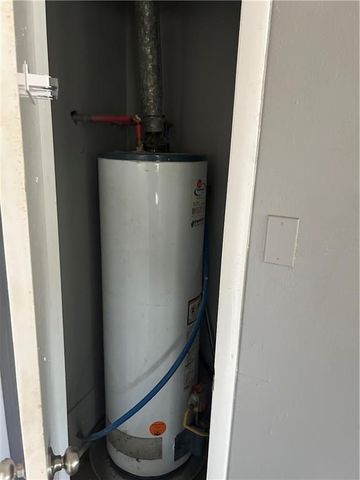 2520 Pleasant Valley Road, Mobile, AL 36606