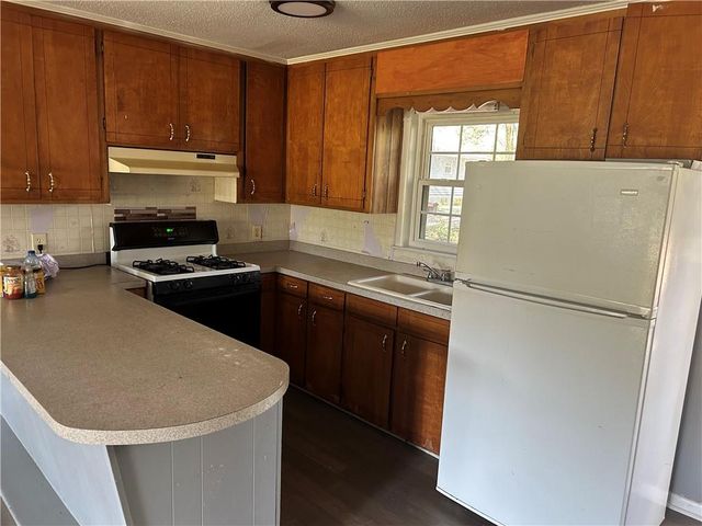 2520 Pleasant Valley Road, Mobile, AL 36606