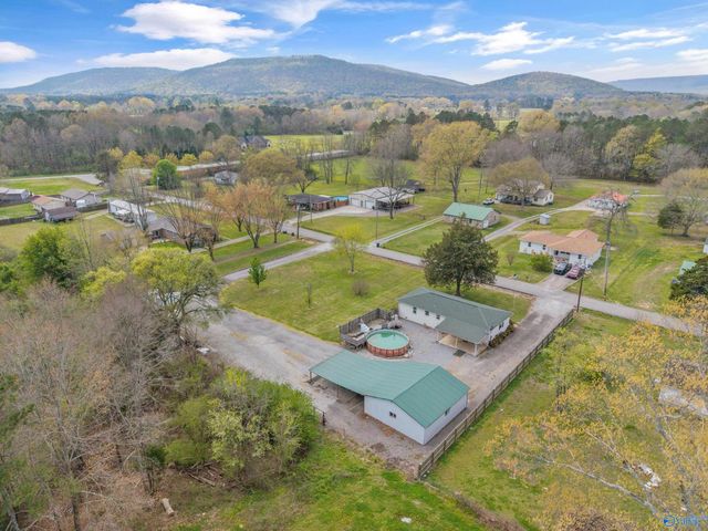 157 Sam Maples Road, New Hope, AL 35760